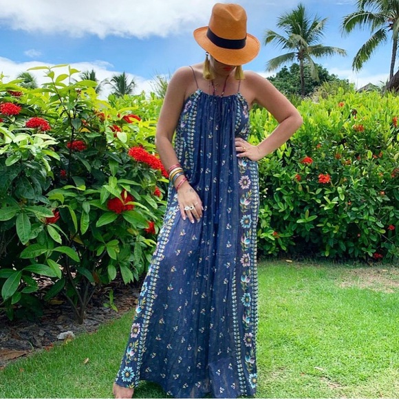 STAR MELA boho Agni print maxi dress w/adj tassel shoulder ties RE $320 M 🎉SALE - Picture 15 of 16